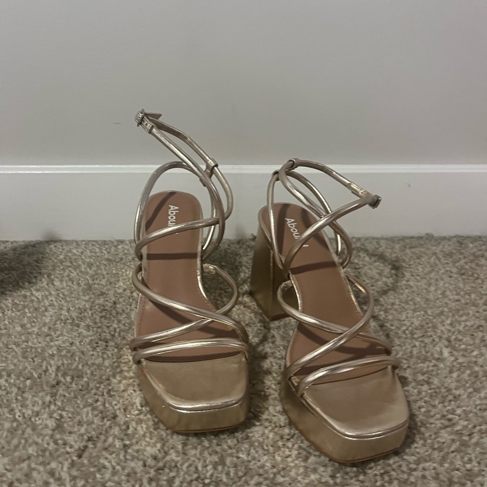 ABOUND Gold Strappy Platform Heels